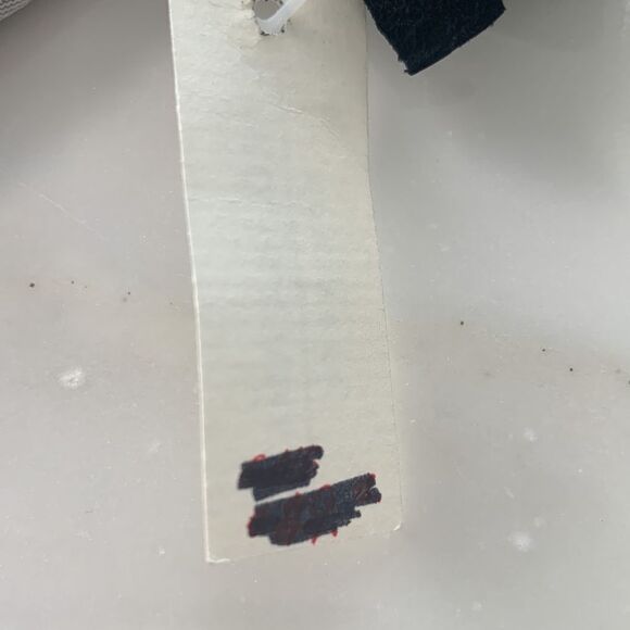 Carolina Amato Black Leather Gloves – Size M - Picture 9 of 9